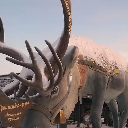 Lapin Lumilomat Äkäslompolo