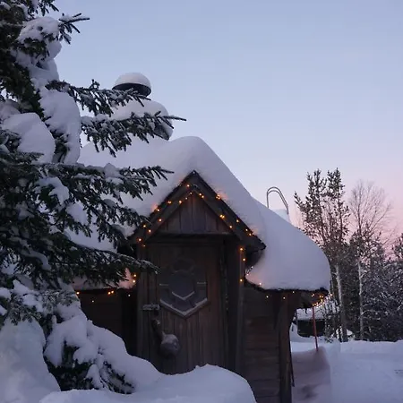 Lapin Lumilomat Holiday home *