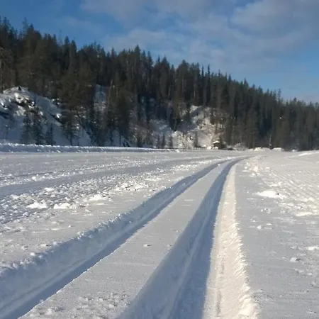 Lapin Lumilomat Feriehus Äkäslompolo
