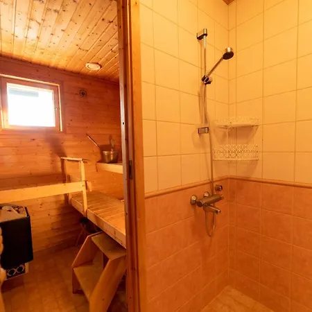 Lapin Lumilomat Feriehus Äkäslompolo