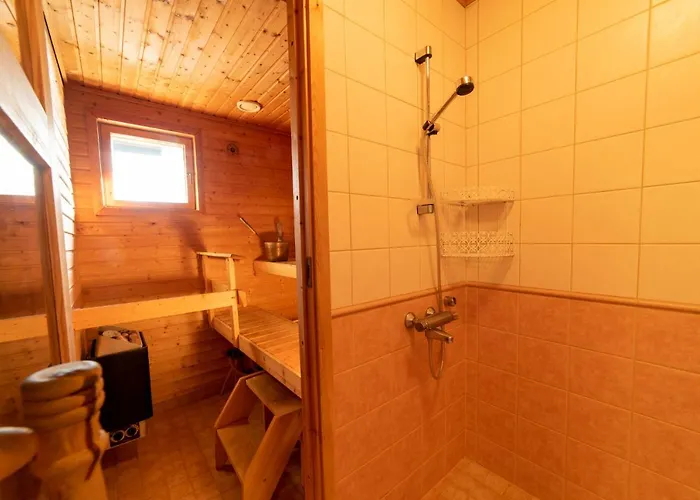 Lapin Lumilomat 펜션 Äkäslompolo